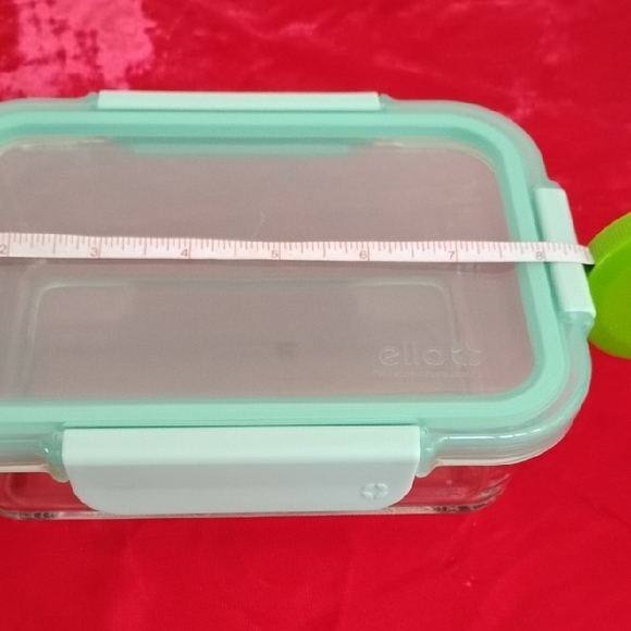 D- NWOT Ello Green Glass Storage Container - Picture 4 of 9